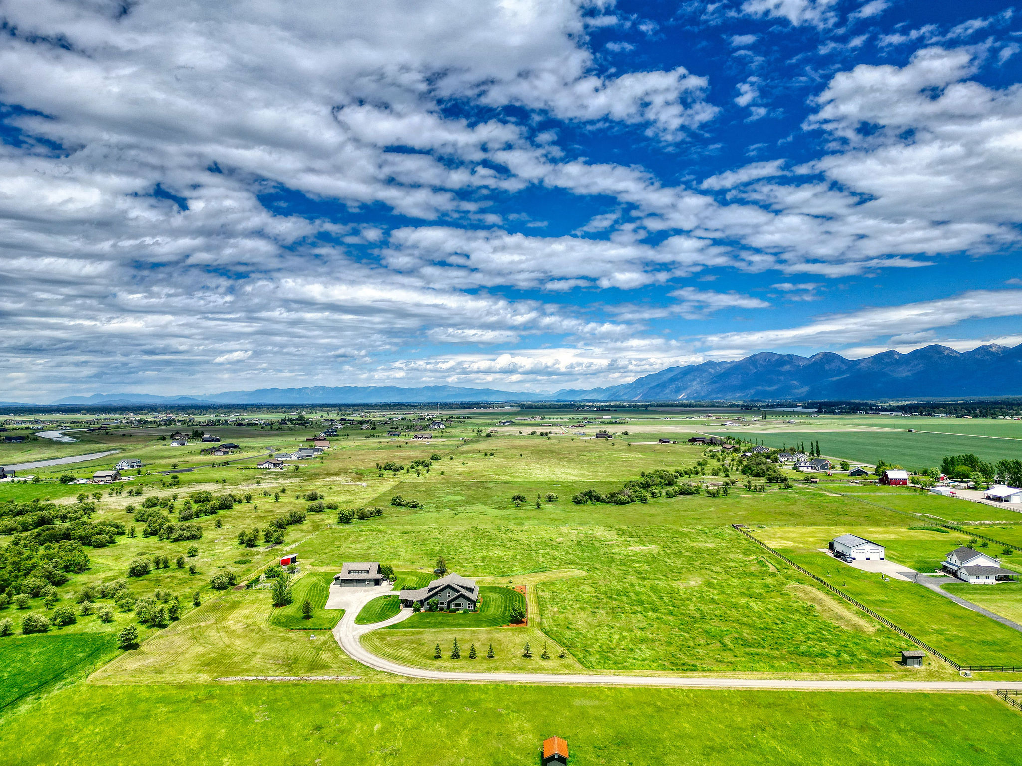 1221 Majestic View Lane