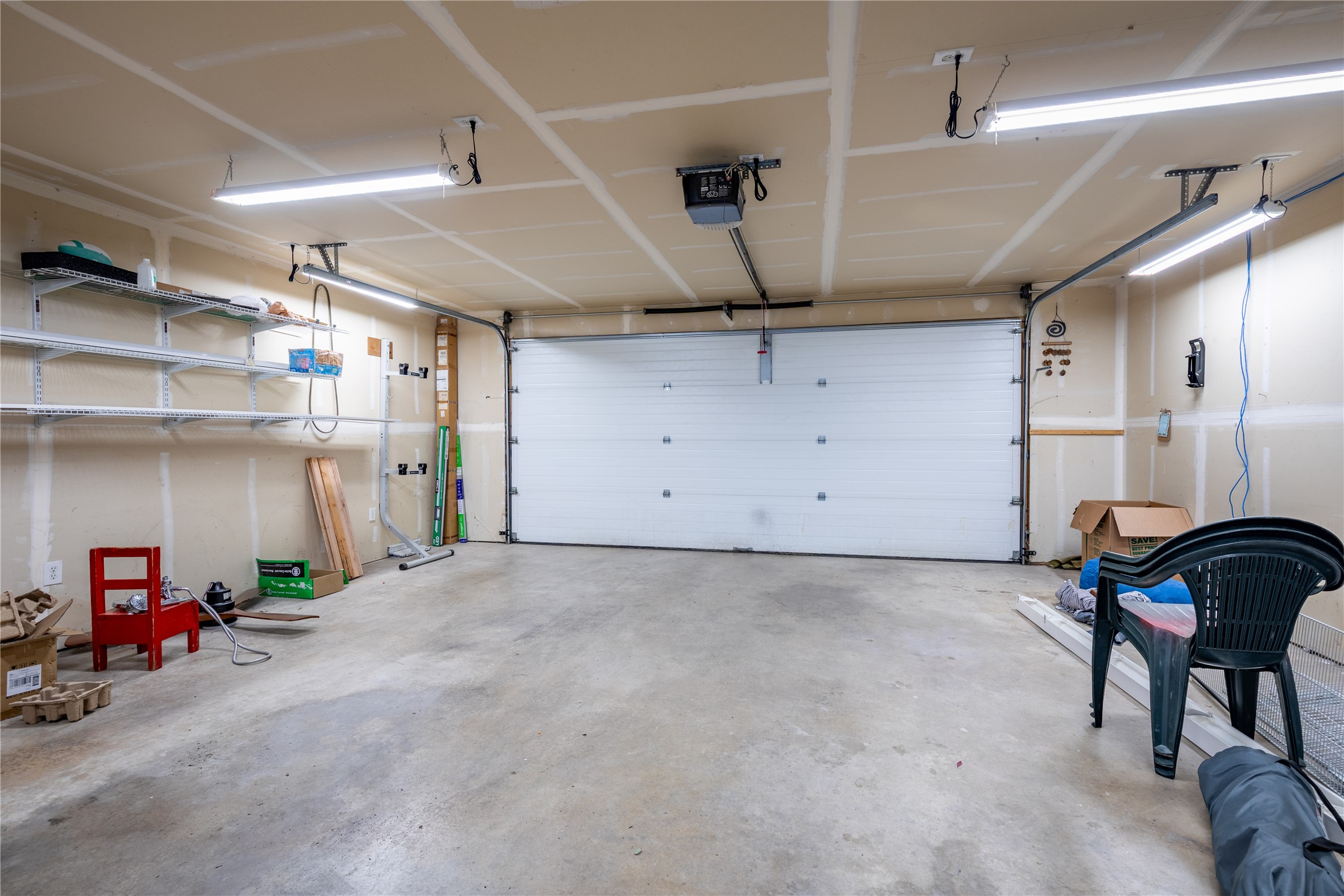 Missoula, Montana 59808, United States, 3 Bedrooms Bedrooms, ,2 BathroomsBathrooms,Residential,Active,213407