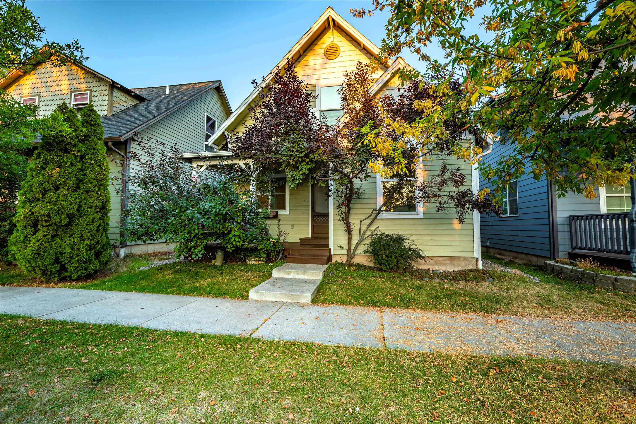 Missoula, Montana 59808, United States, 3 Bedrooms Bedrooms, ,2 BathroomsBathrooms,Residential,Active,213407