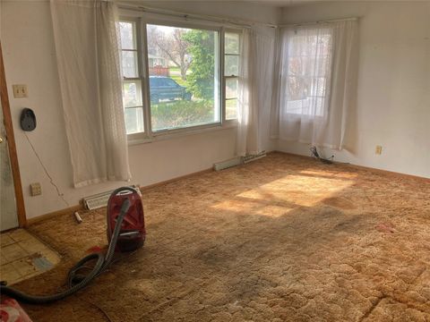 Tiny photo for 205 2nd Street NW, Great Falls, MT 59404 (MLS # 30069356)