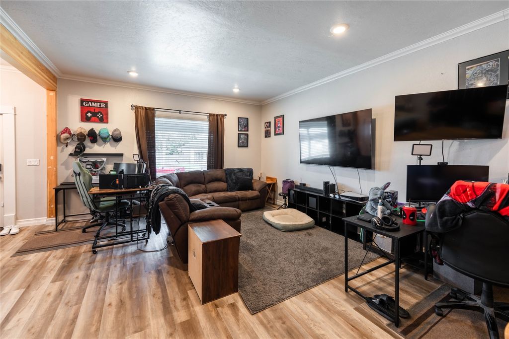Photo of 1208 8th Avenue N, Great Falls, MT 59401 (MLS # 30070150)