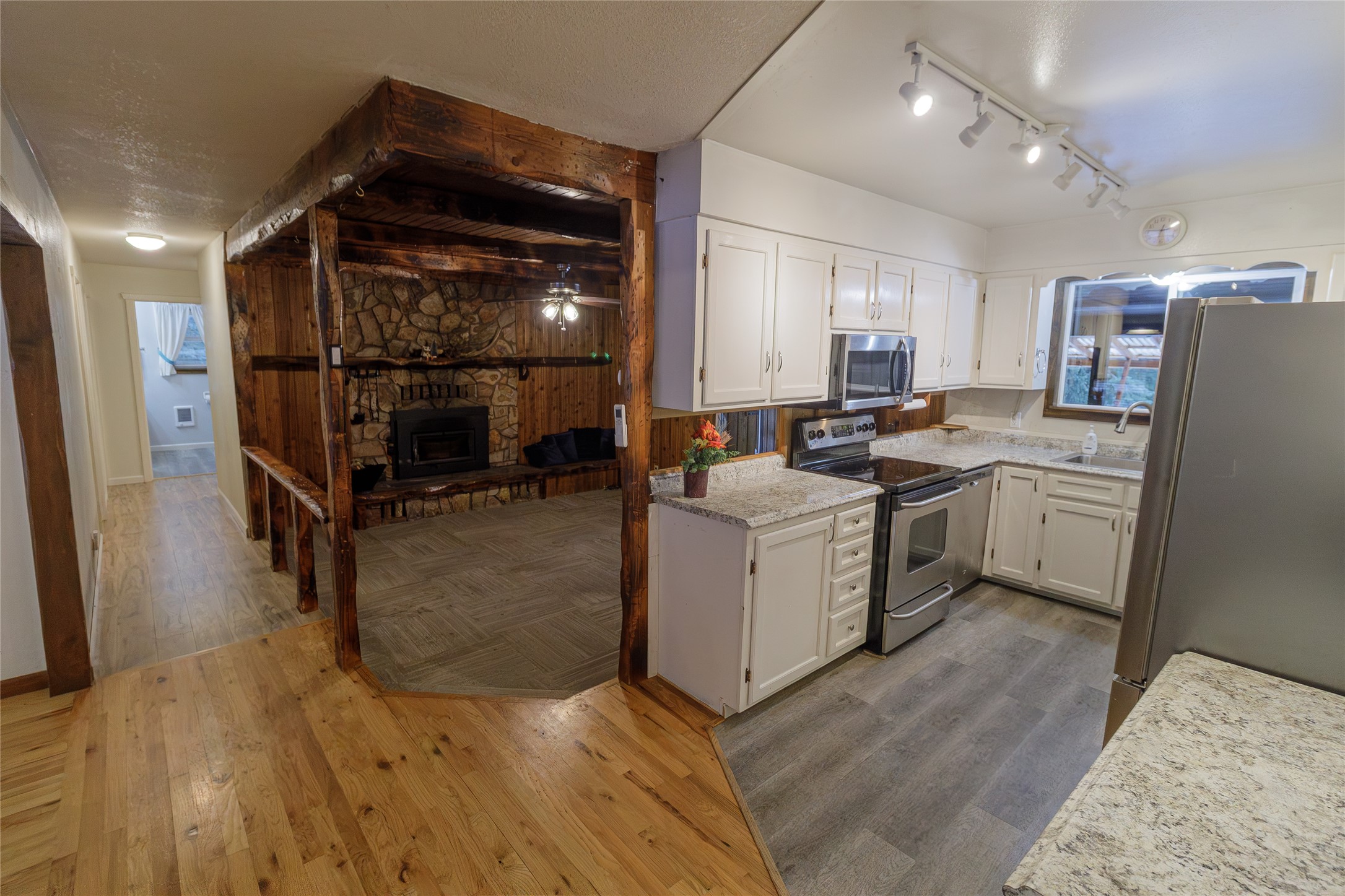 32686 Snyder Hill Lane