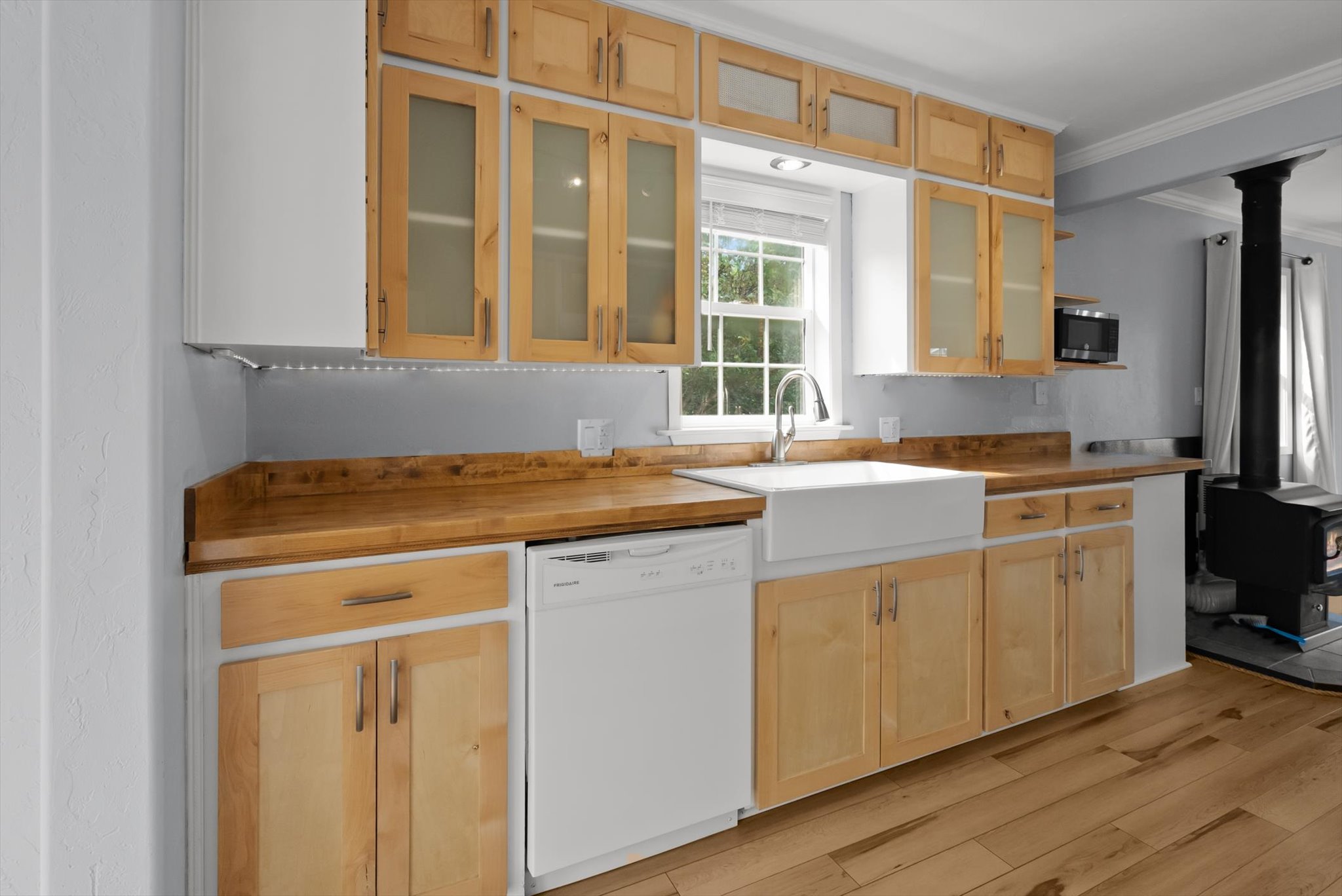 Kalispell, Montana 59901, United States, 3 Bedrooms Bedrooms, ,1 BathroomBathrooms,Residential,Active,204794