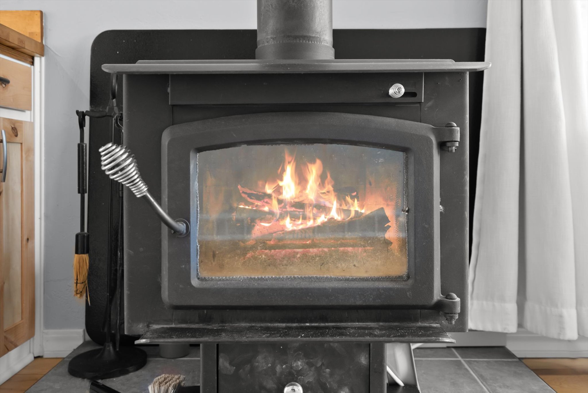 Kalispell, Montana 59901, United States, 3 Bedrooms Bedrooms, ,1 BathroomBathrooms,Residential,Active,204794