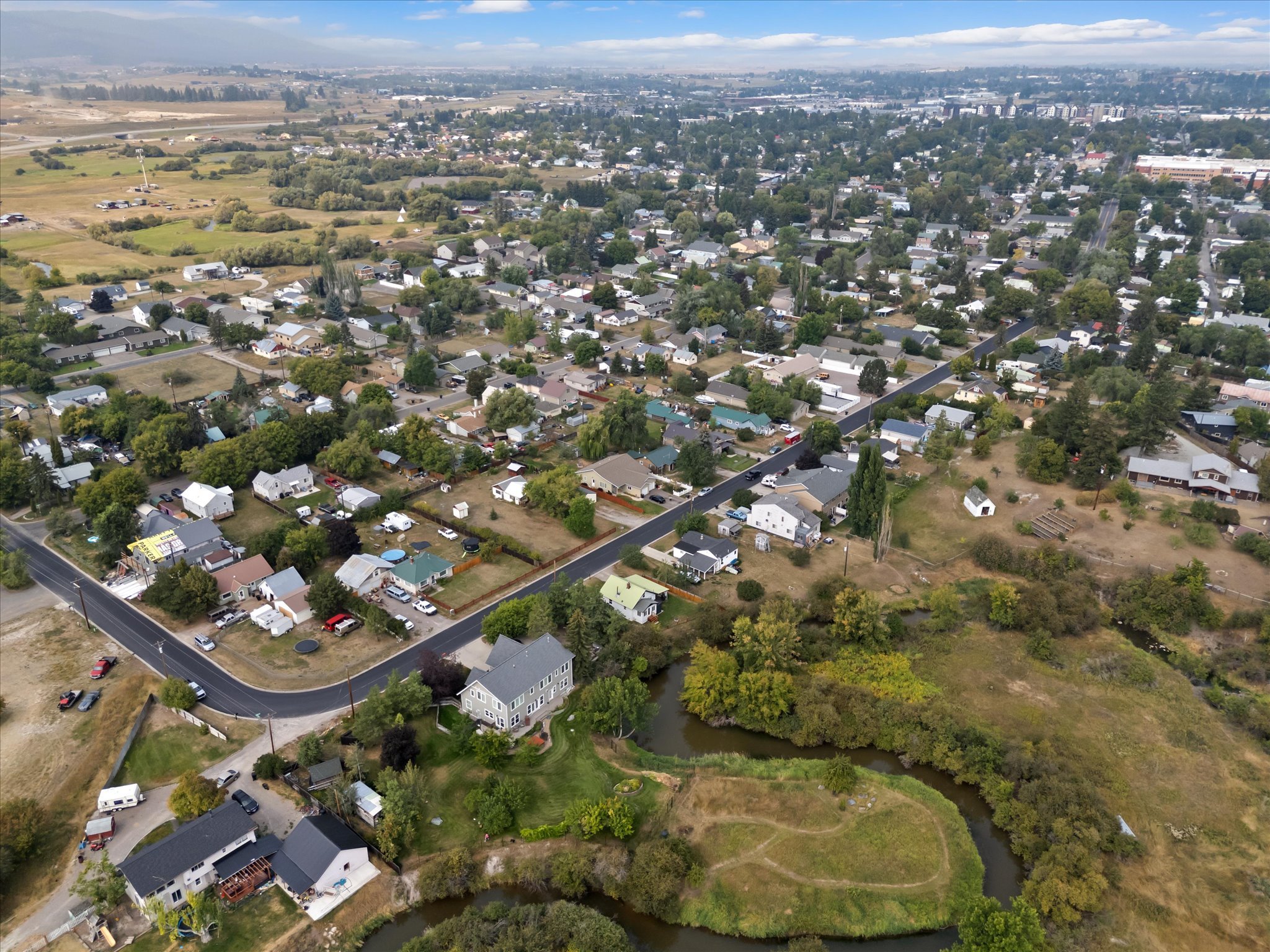 Kalispell, Montana 59901, United States, 3 Bedrooms Bedrooms, ,1 BathroomBathrooms,Residential,Active,204794