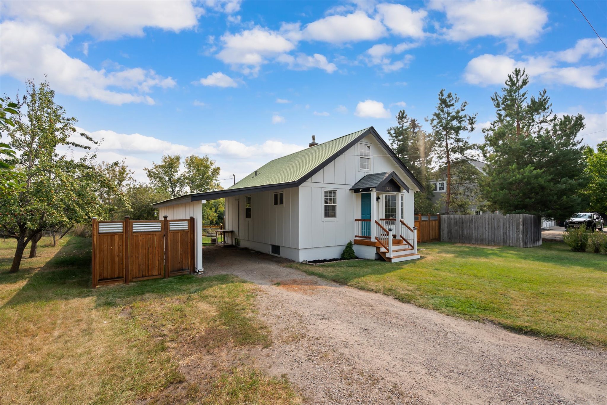 Kalispell, Montana 59901, United States, 3 Bedrooms Bedrooms, ,1 BathroomBathrooms,Residential,Active,204794