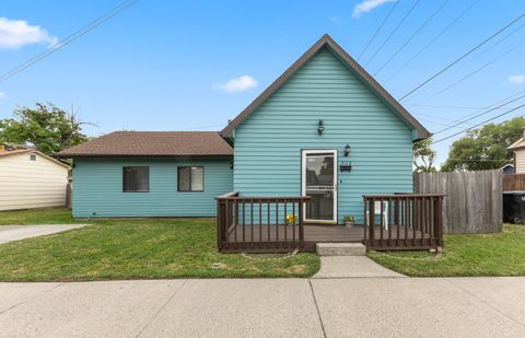 Photo of 3112 6th Avenue S, Billings, MT 59101 (MLS # 30062047)