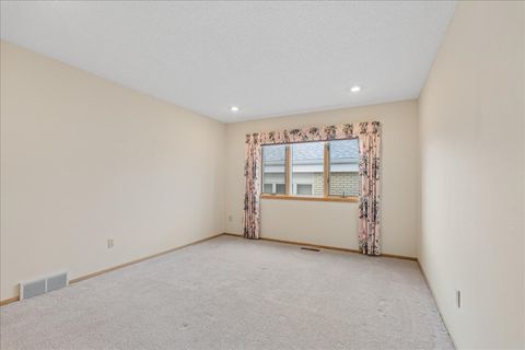 Tiny photo for 2801 16th Avenue S #3, Great Falls, MT 59405 (MLS # 30069447)
