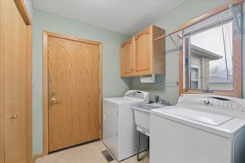 Tiny photo for 2801 16th Avenue S #3, Great Falls, MT 59405 (MLS # 30069447)