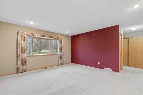 Tiny photo for 2801 16th Avenue S #3, Great Falls, MT 59405 (MLS # 30069447)