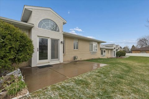 Photo of 2801 16th Avenue S #3, Great Falls, MT 59405 (MLS # 30069447)