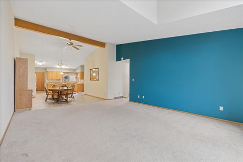 Tiny photo for 2801 16th Avenue S #3, Great Falls, MT 59405 (MLS # 30069447)
