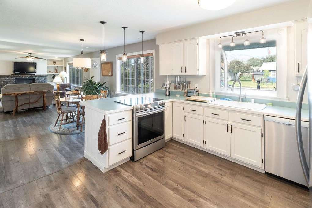 4217 Larkspur Drive