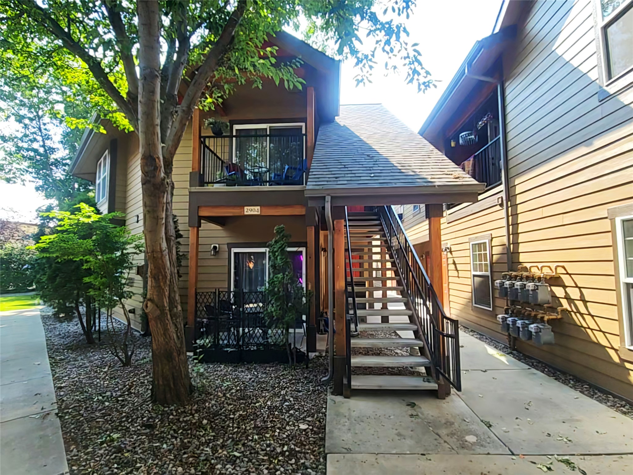2904 Tina Avenue 204