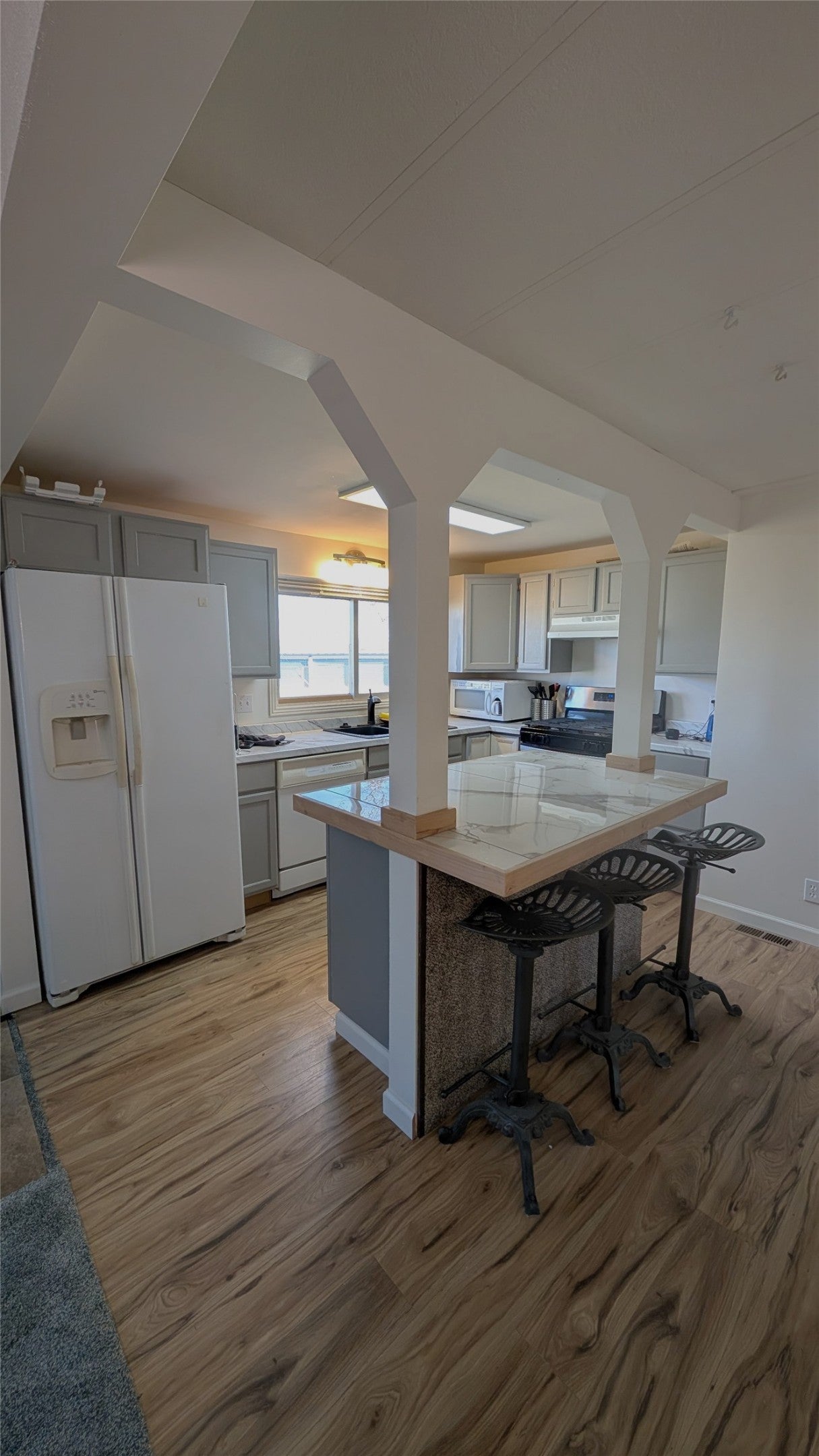 2995 Prospect Avenue 15
