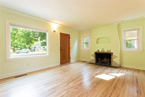 Tiny photo for 313 Woodworth Avenue, Missoula, MT 59801 (MLS # 30076321)