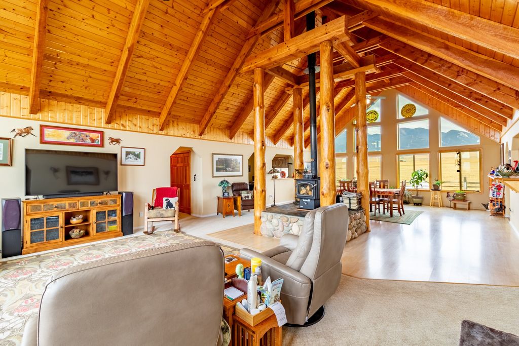 Photo of 12 Bench Road, Whitehall, MT 59759 (MLS # 30064457)