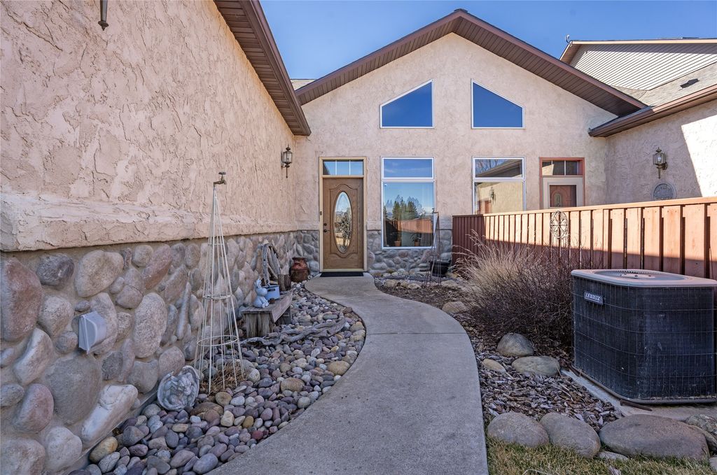 Photo of 1187 Heritage Drive, Stevensville, MT 59870 (MLS # 30066031)