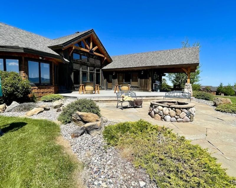 130 Peacemaker Ridge