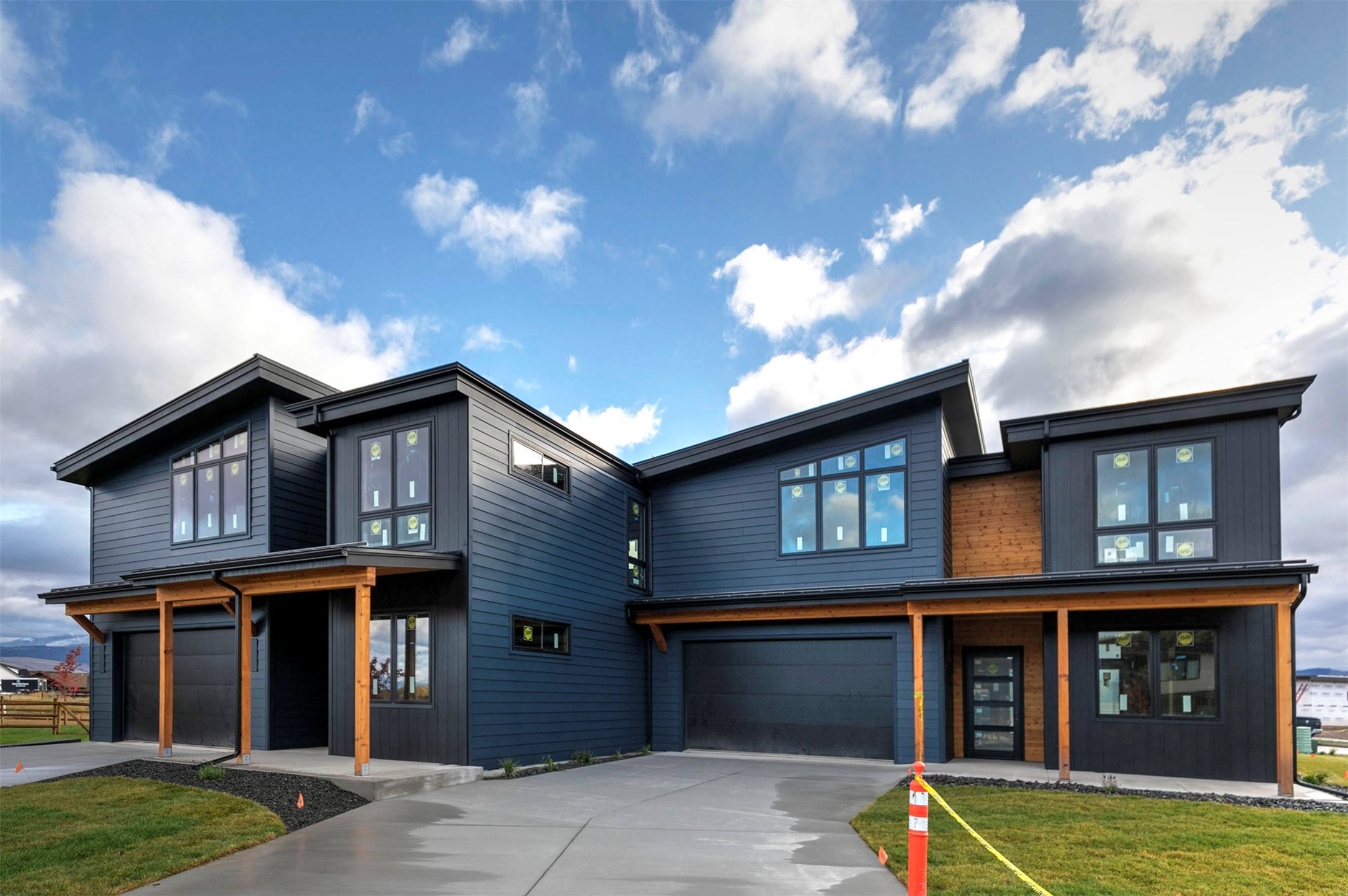 2414 Pale Evening Court