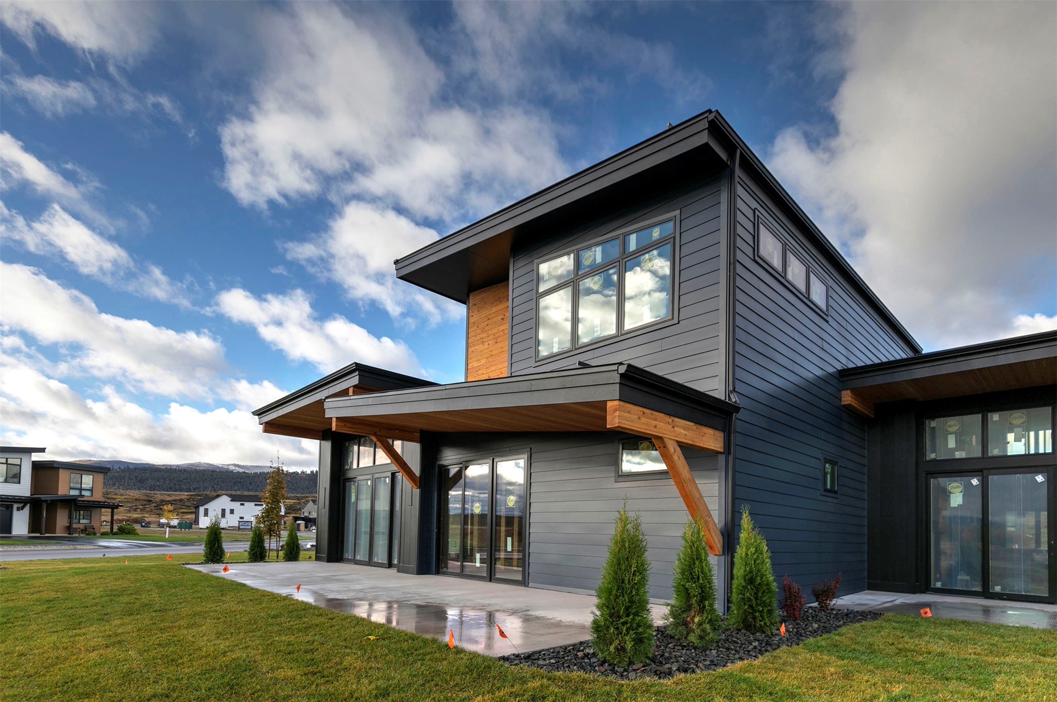 2414 Pale Evening Court