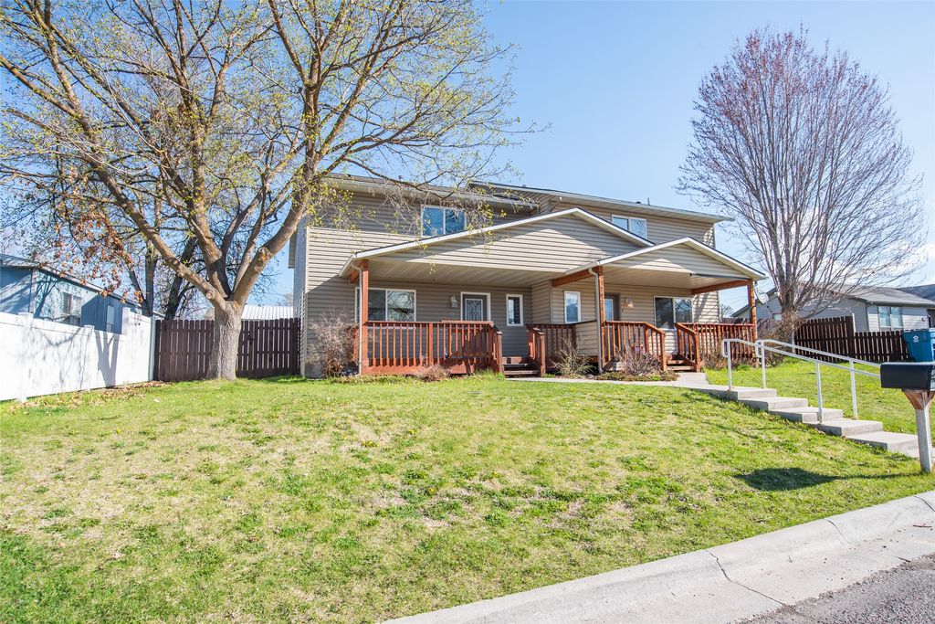 Photo of 2226 Burlington Avenue #B, Missoula, MT 59801 (MLS # 30068852)