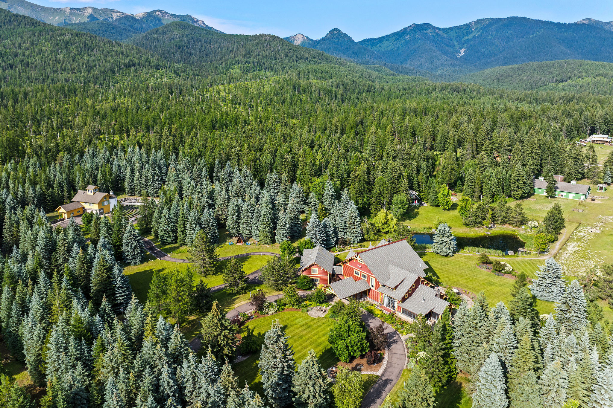 3039 and 3005 Foothill Road