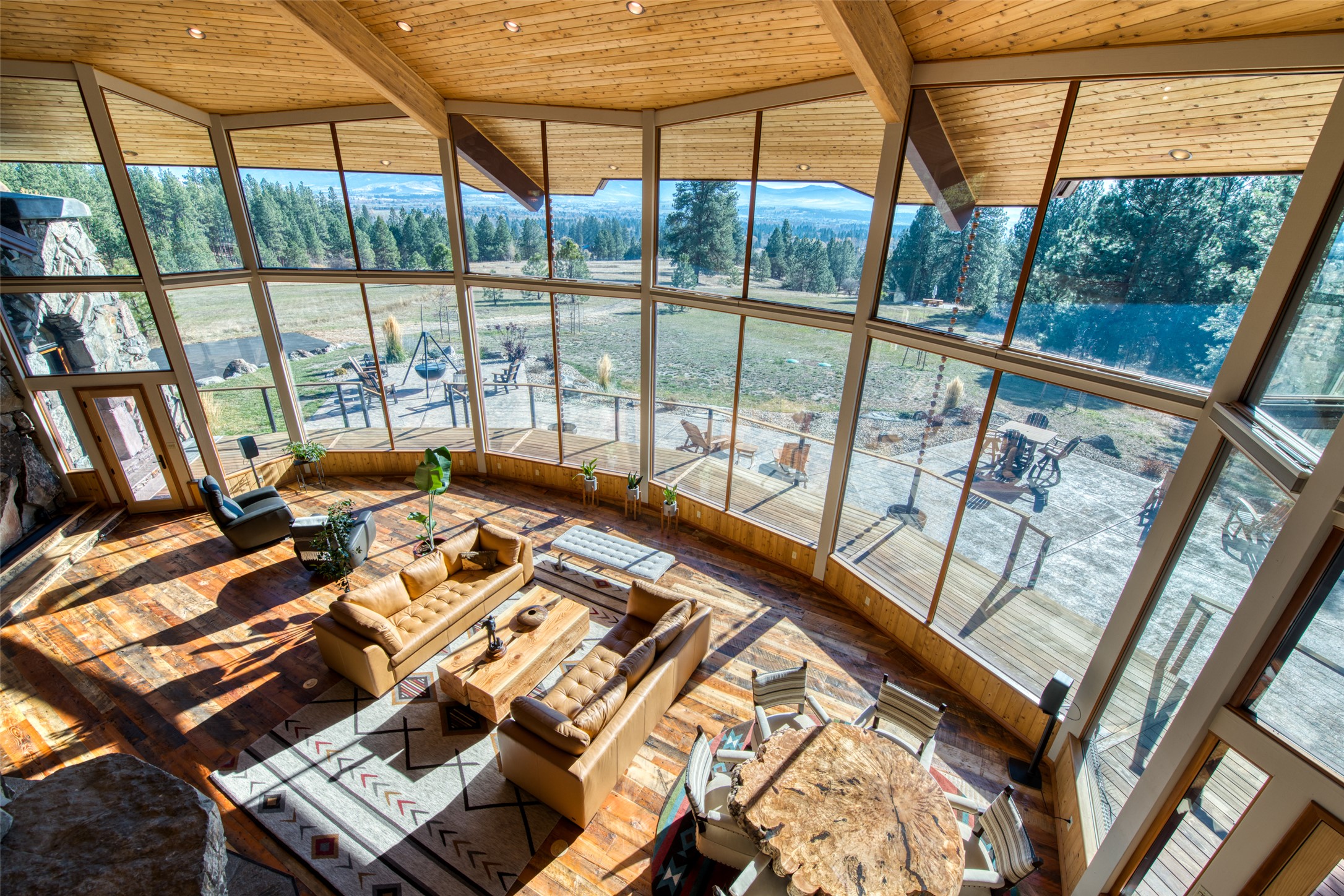 Stevensville, Montana 59870, United States, 2 Bedrooms Bedrooms, ,3 BathroomsBathrooms,Residential,Pending,35014