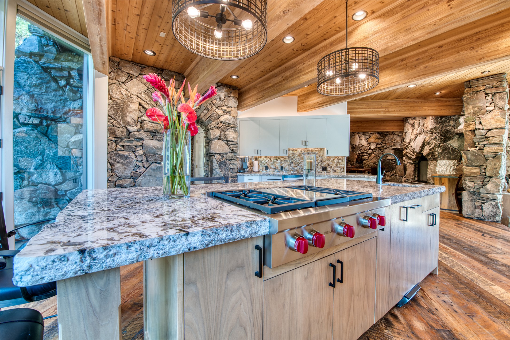 Stevensville, Montana 59870, United States, 2 Bedrooms Bedrooms, ,3 BathroomsBathrooms,Residential,Pending,35014