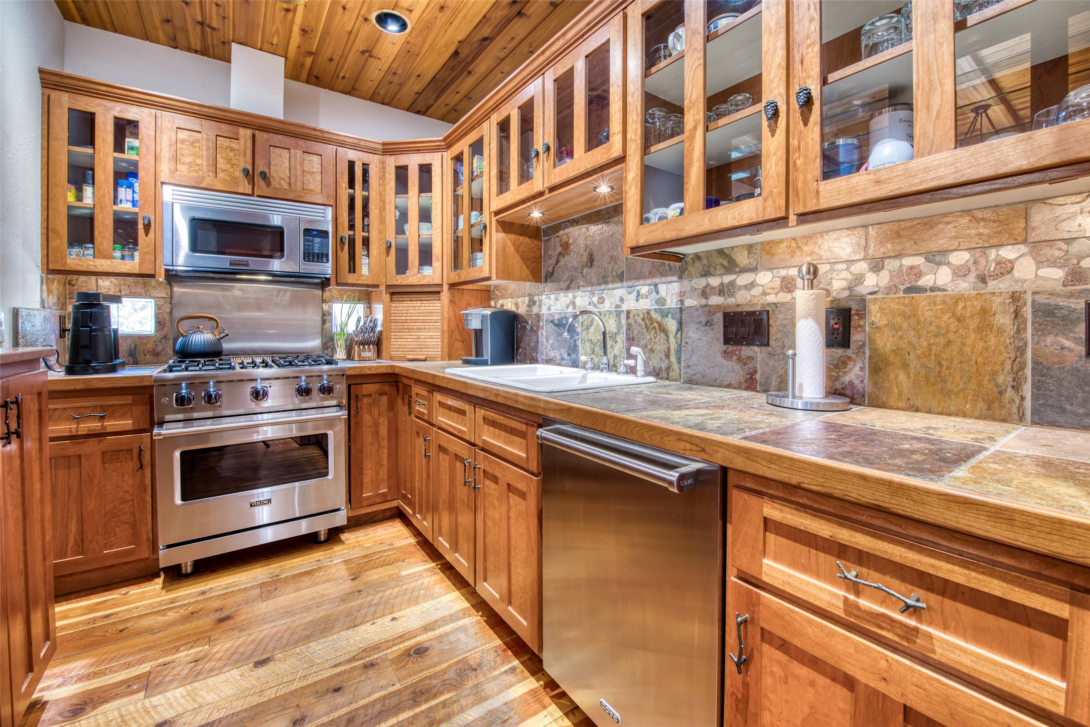 Stevensville, Montana 59870, United States, 2 Bedrooms Bedrooms, ,3 BathroomsBathrooms,Residential,Pending,35014