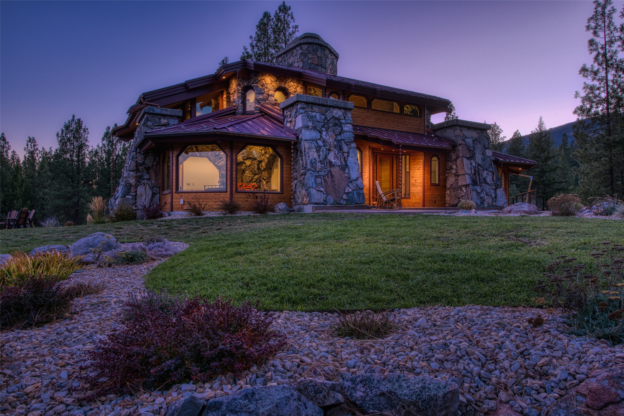 Stevensville, Montana 59870, United States, 2 Bedrooms Bedrooms, ,3 BathroomsBathrooms,Residential,Pending,35014