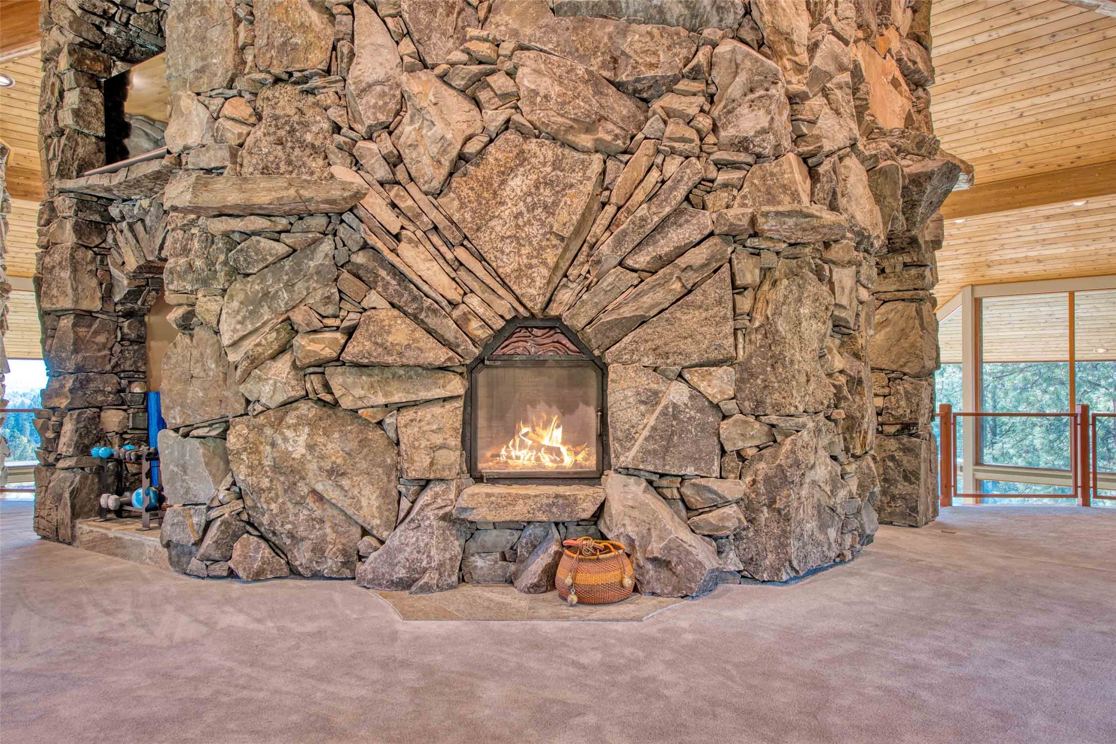 Stevensville, Montana 59870, United States, 2 Bedrooms Bedrooms, ,3 BathroomsBathrooms,Residential,Pending,35014