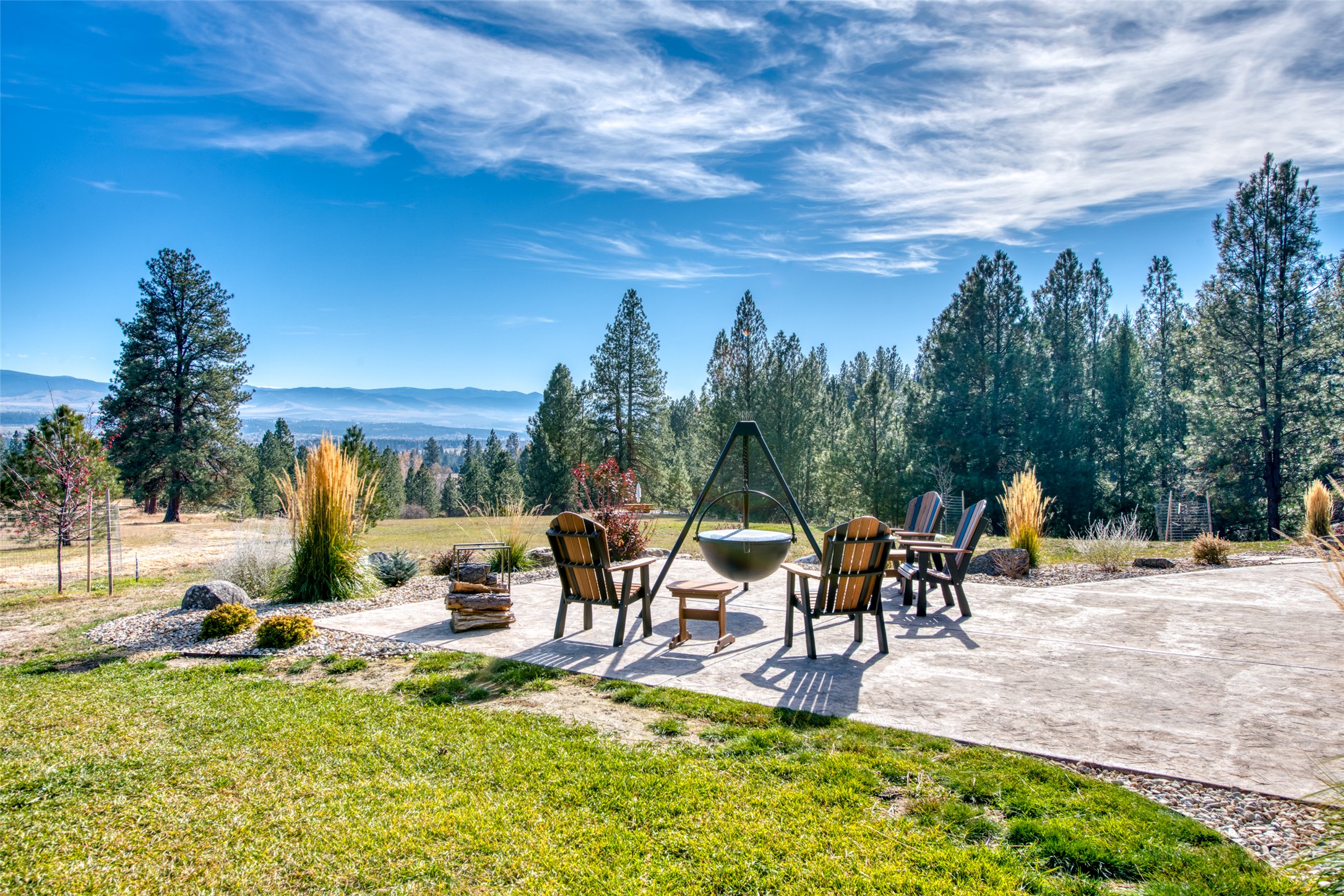 Stevensville, Montana 59870, United States, 2 Bedrooms Bedrooms, ,3 BathroomsBathrooms,Residential,Pending,35014