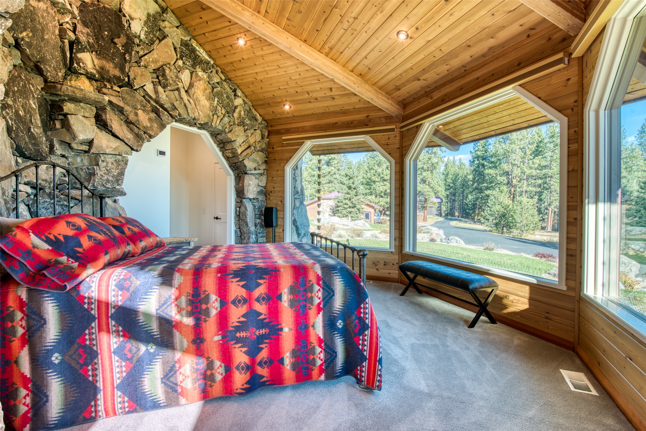 Stevensville, Montana 59870, United States, 2 Bedrooms Bedrooms, ,3 BathroomsBathrooms,Residential,Pending,35014