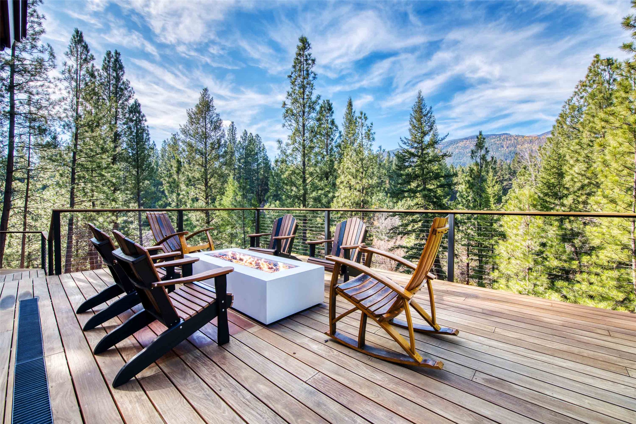 Stevensville, Montana 59870, United States, 2 Bedrooms Bedrooms, ,3 BathroomsBathrooms,Residential,Pending,35014