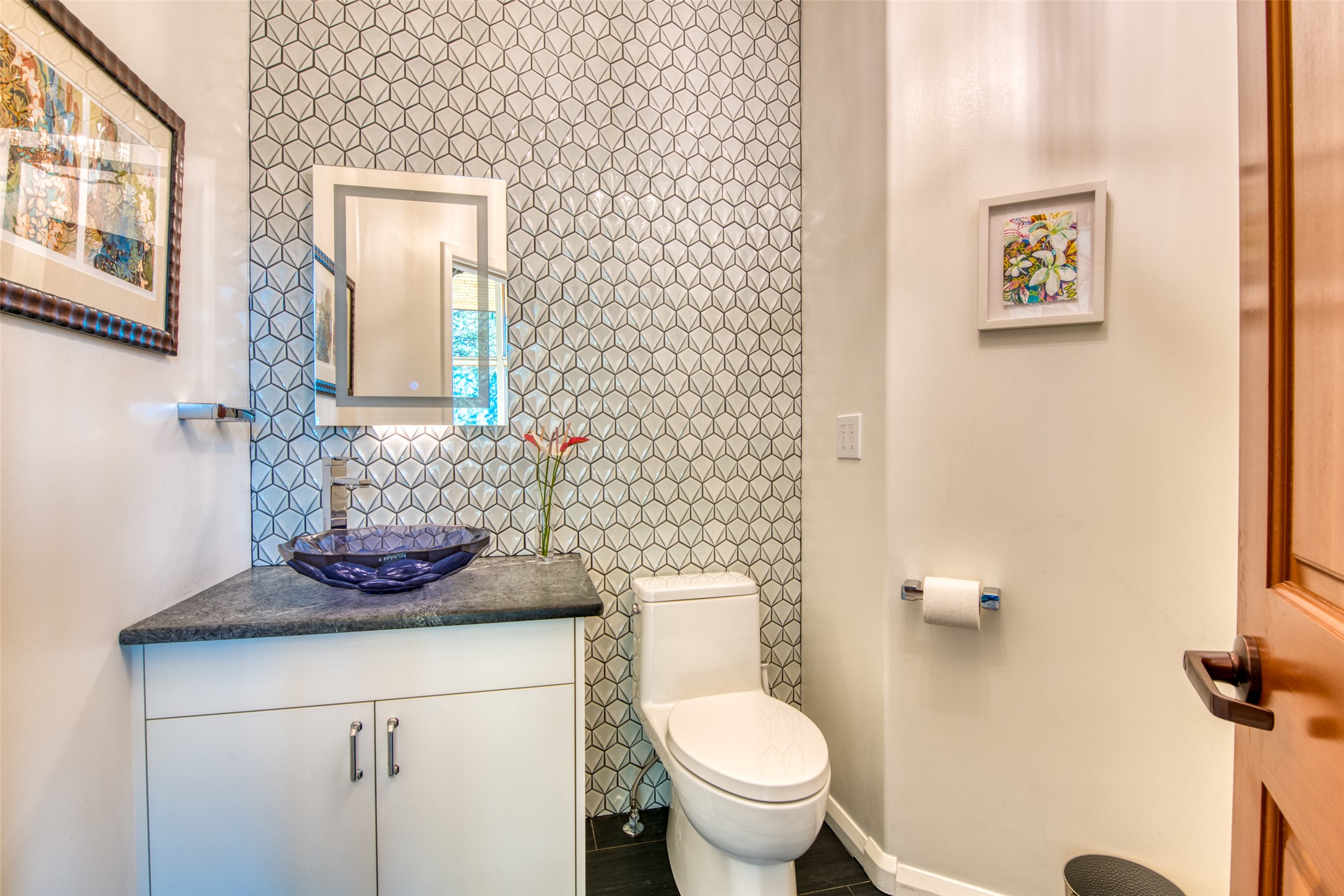 Stevensville, Montana 59870, United States, 2 Bedrooms Bedrooms, ,3 BathroomsBathrooms,Residential,Pending,35014