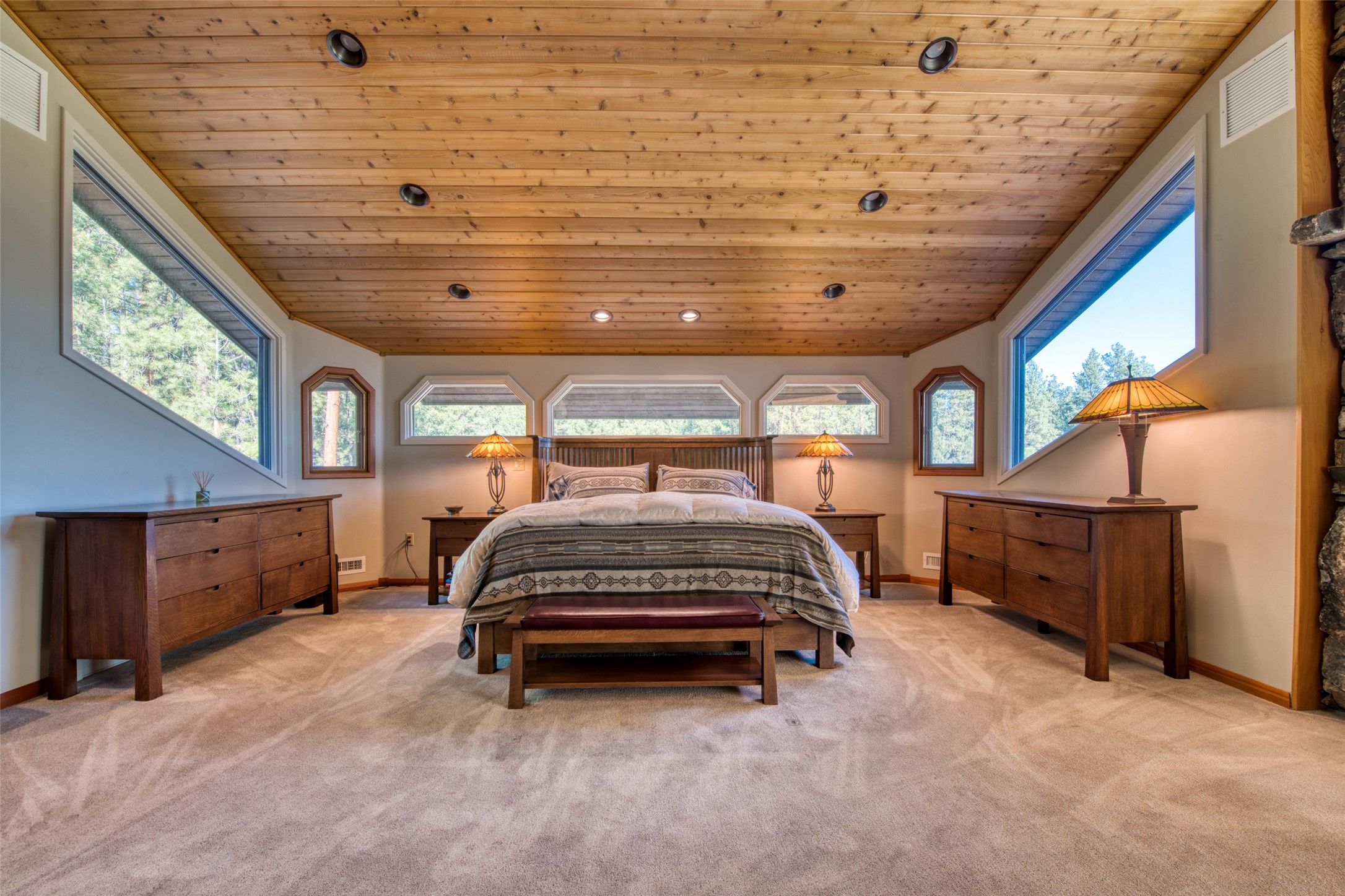 Stevensville, Montana 59870, United States, 2 Bedrooms Bedrooms, ,3 BathroomsBathrooms,Residential,Pending,35014