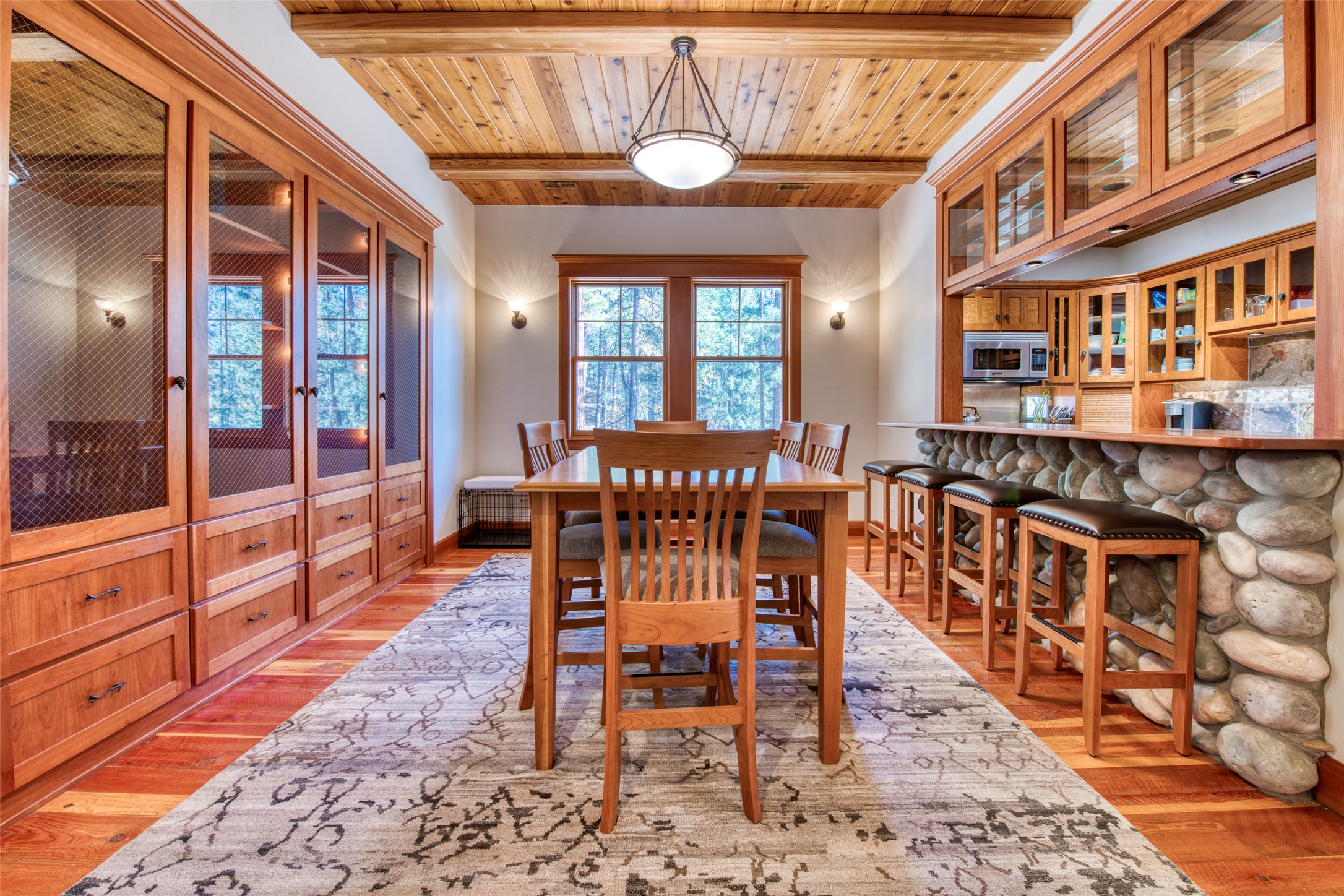 Stevensville, Montana 59870, United States, 2 Bedrooms Bedrooms, ,3 BathroomsBathrooms,Residential,Pending,35014