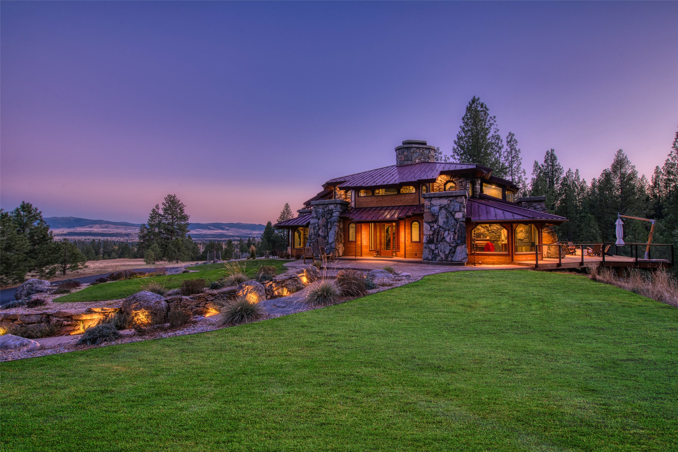 Stevensville, Montana 59870, United States, 2 Bedrooms Bedrooms, ,3 BathroomsBathrooms,Residential,Pending,35014