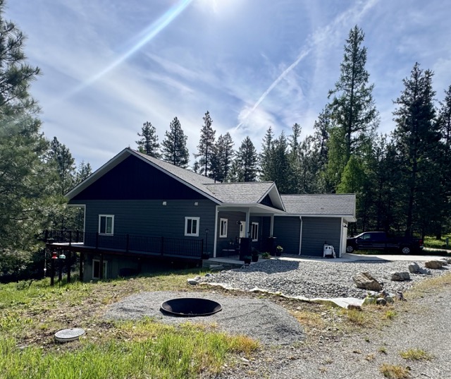 2506 Mossy Rock Court