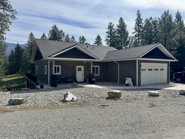 2506 Mossy Rock Court