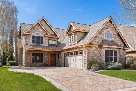 Photo of 1363 Lake Pointe Drive, Bigfork, MT 59911 (MLS # 30068210)
