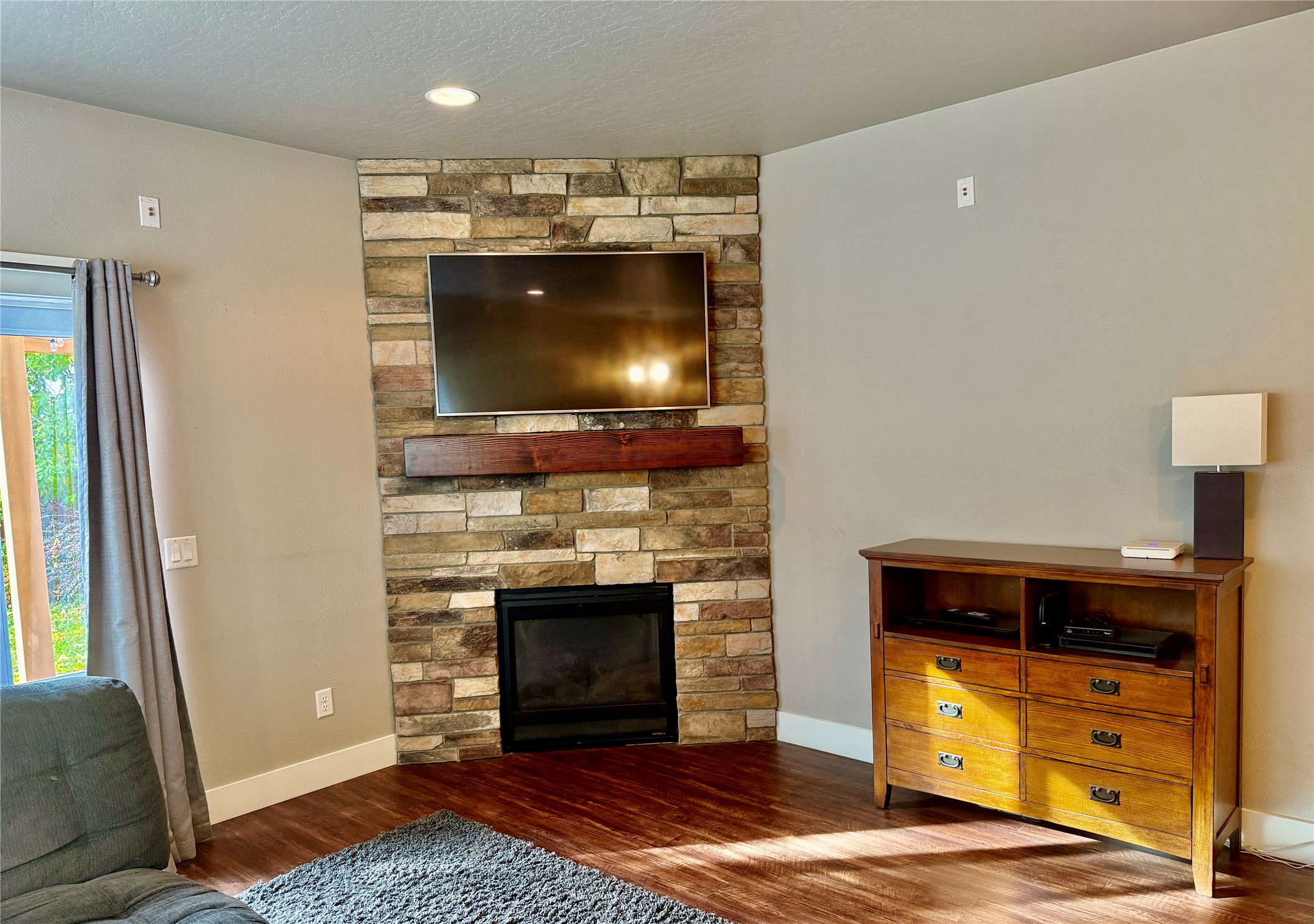 1645 Margaret Street B