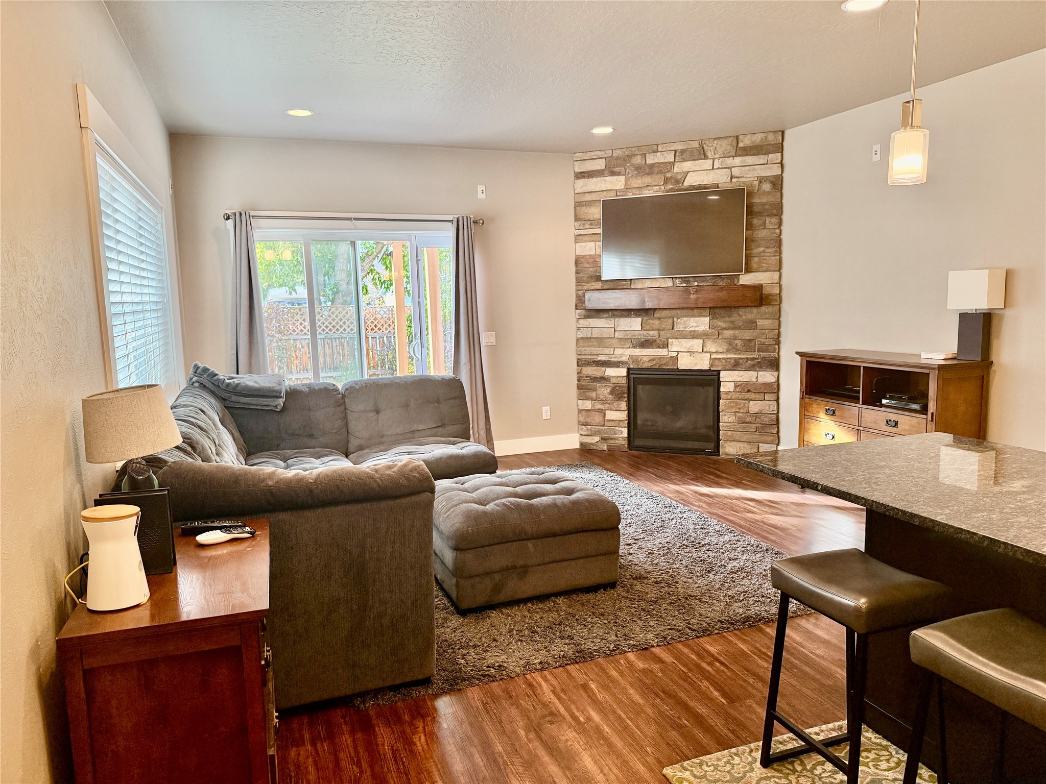 1645 Margaret Street B