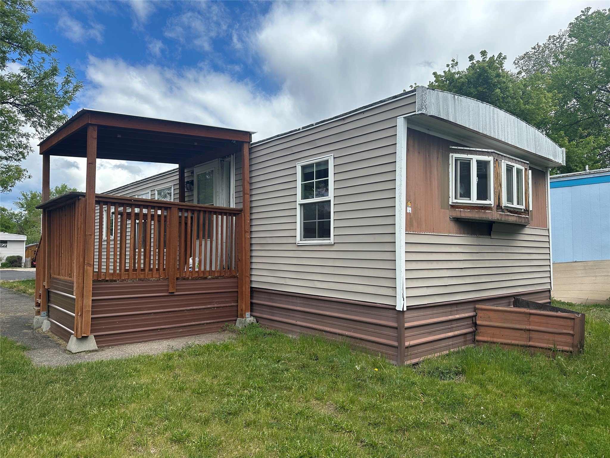 533 Caravan Street