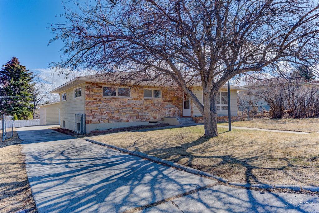 Photo of 307 Geddis Street, Helena, MT 59601 (MLS # 30063776)