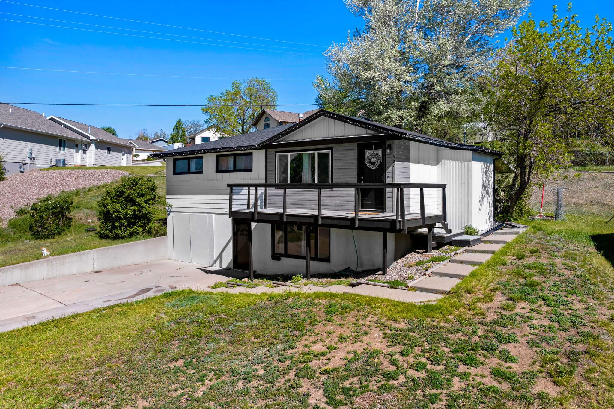 507 29th Avenue NE