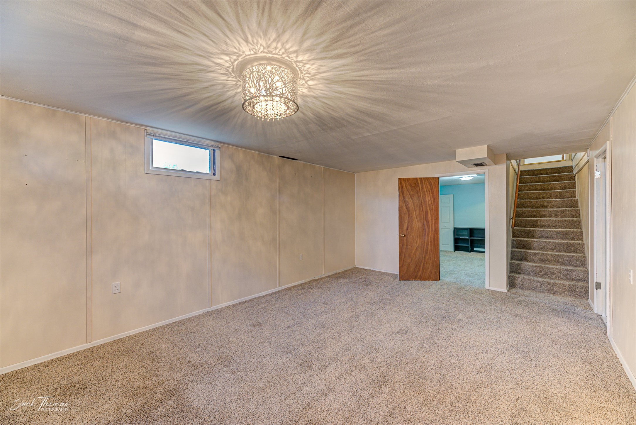 Helena, Montana 59601, United States, 3 Bedrooms Bedrooms, ,2 BathroomsBathrooms,Residential,Pending,36191