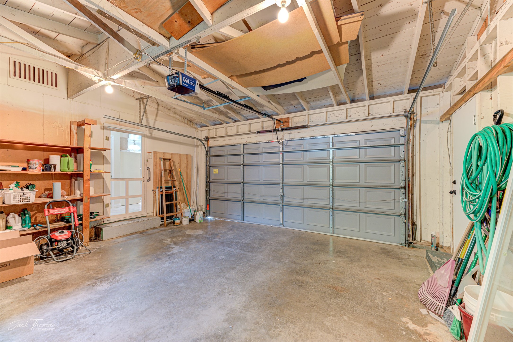 Helena, Montana 59601, United States, 3 Bedrooms Bedrooms, ,2 BathroomsBathrooms,Residential,Pending,36191