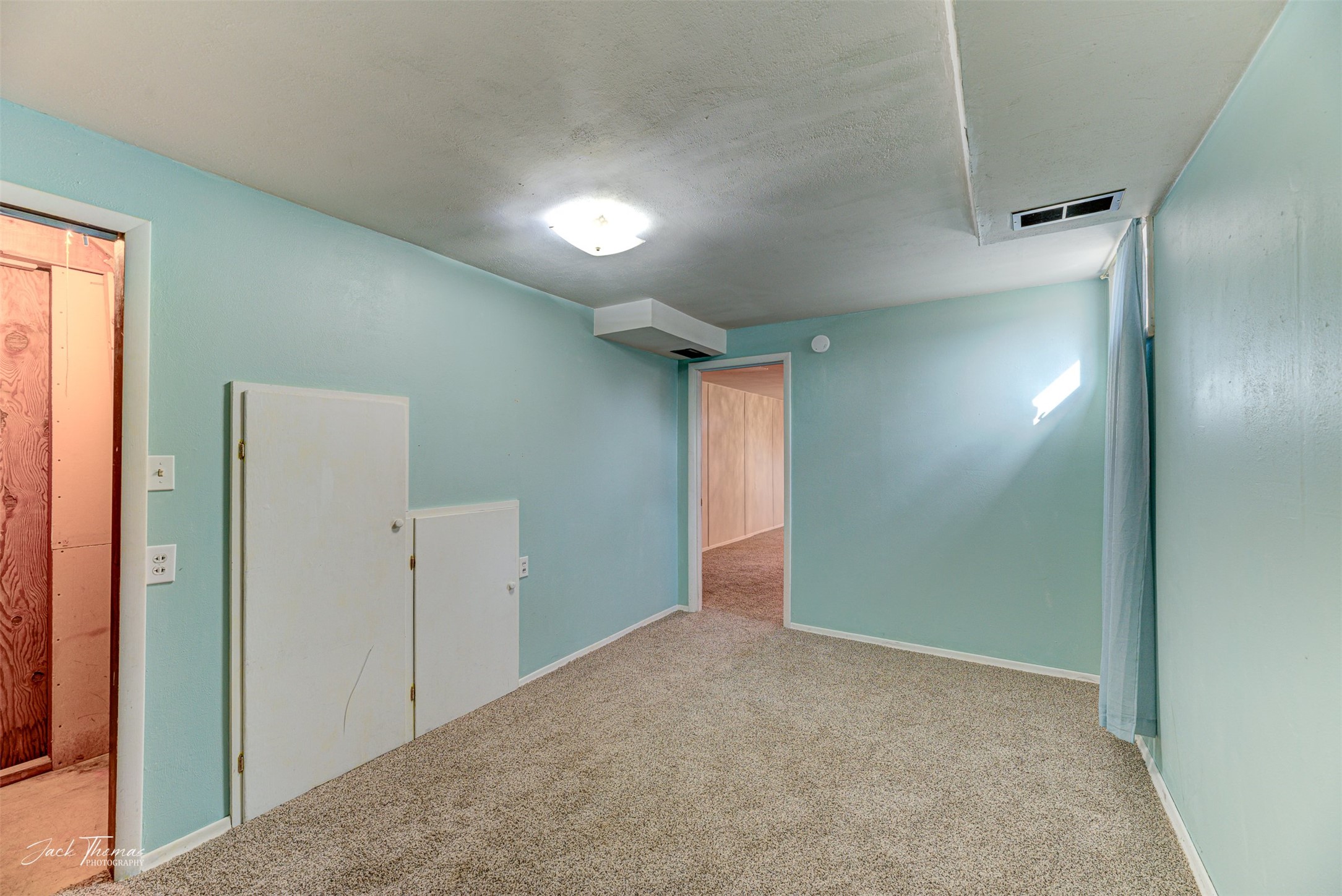 Helena, Montana 59601, United States, 3 Bedrooms Bedrooms, ,2 BathroomsBathrooms,Residential,Pending,36191